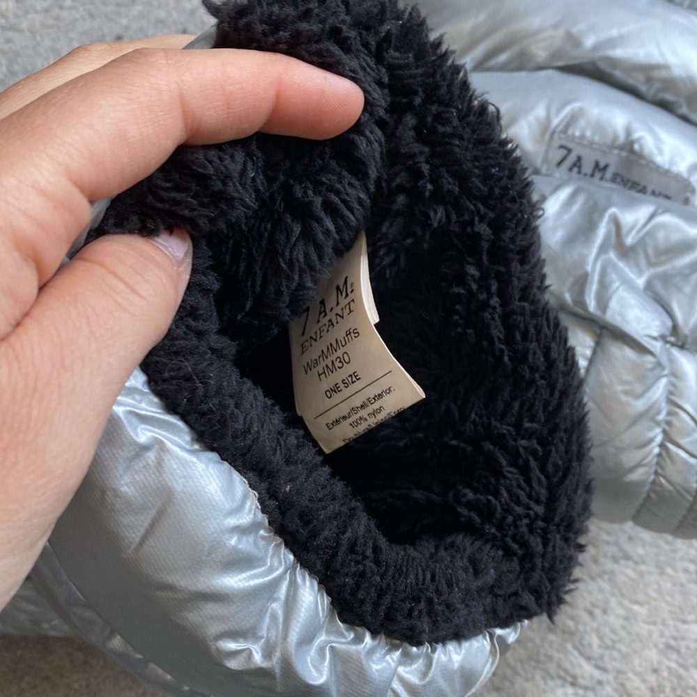 Silver Mittens - Picture 3 of 3